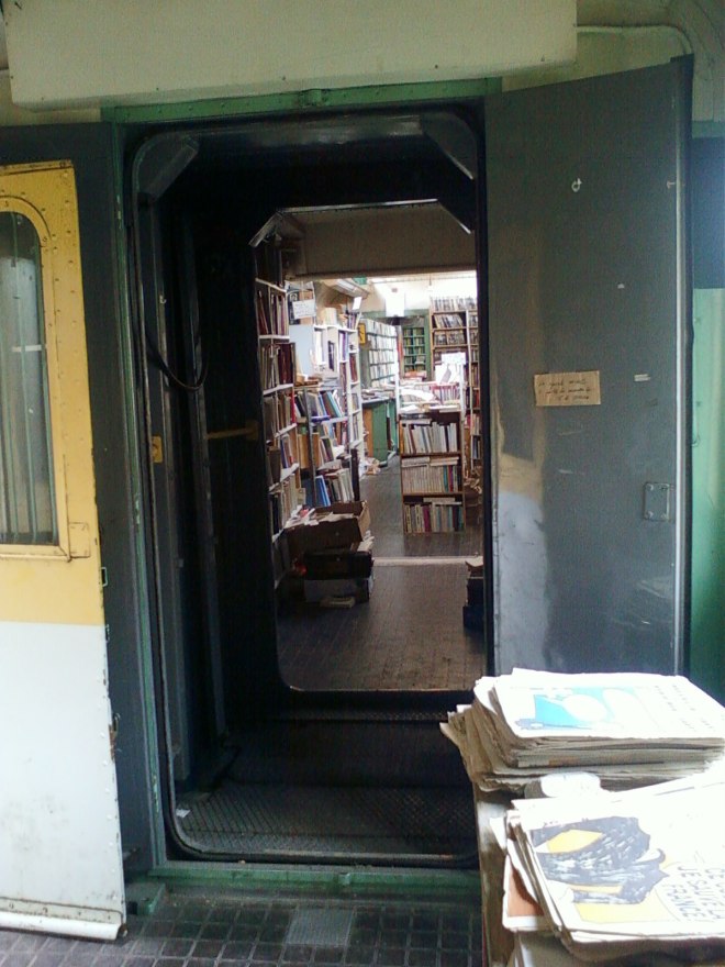 train_bookstore3