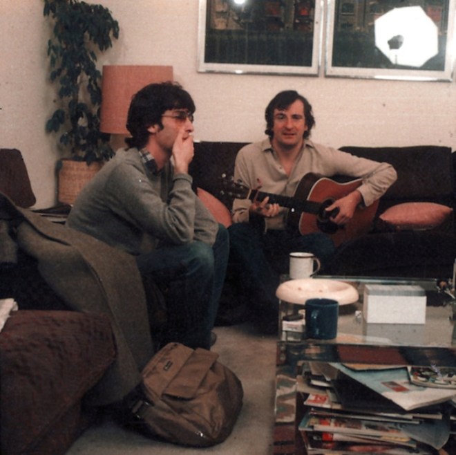 Neil Gaiman con Douglas Adams nel 1983